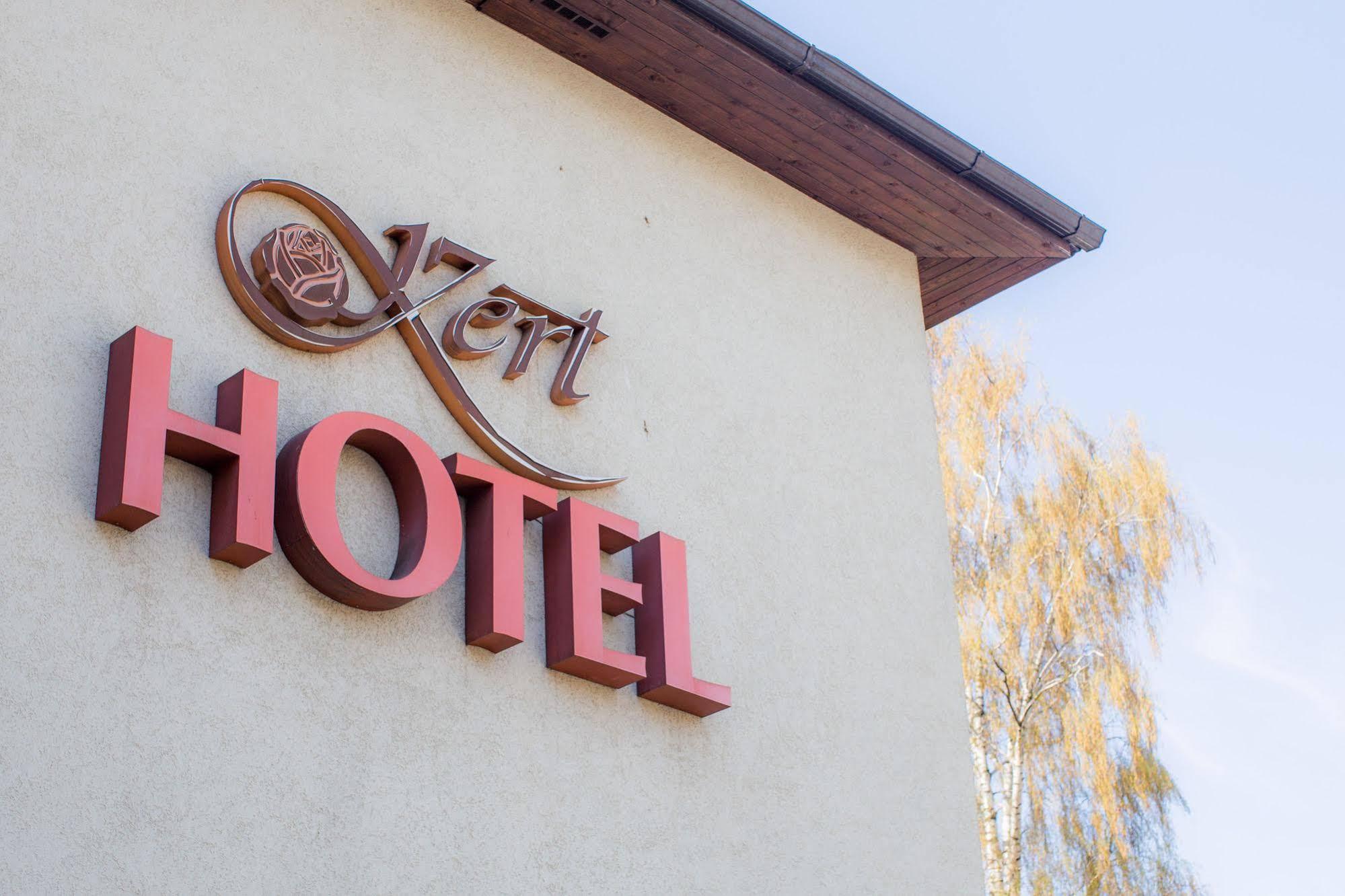 Hotel Kert FREE PARKING Riga Exterior foto