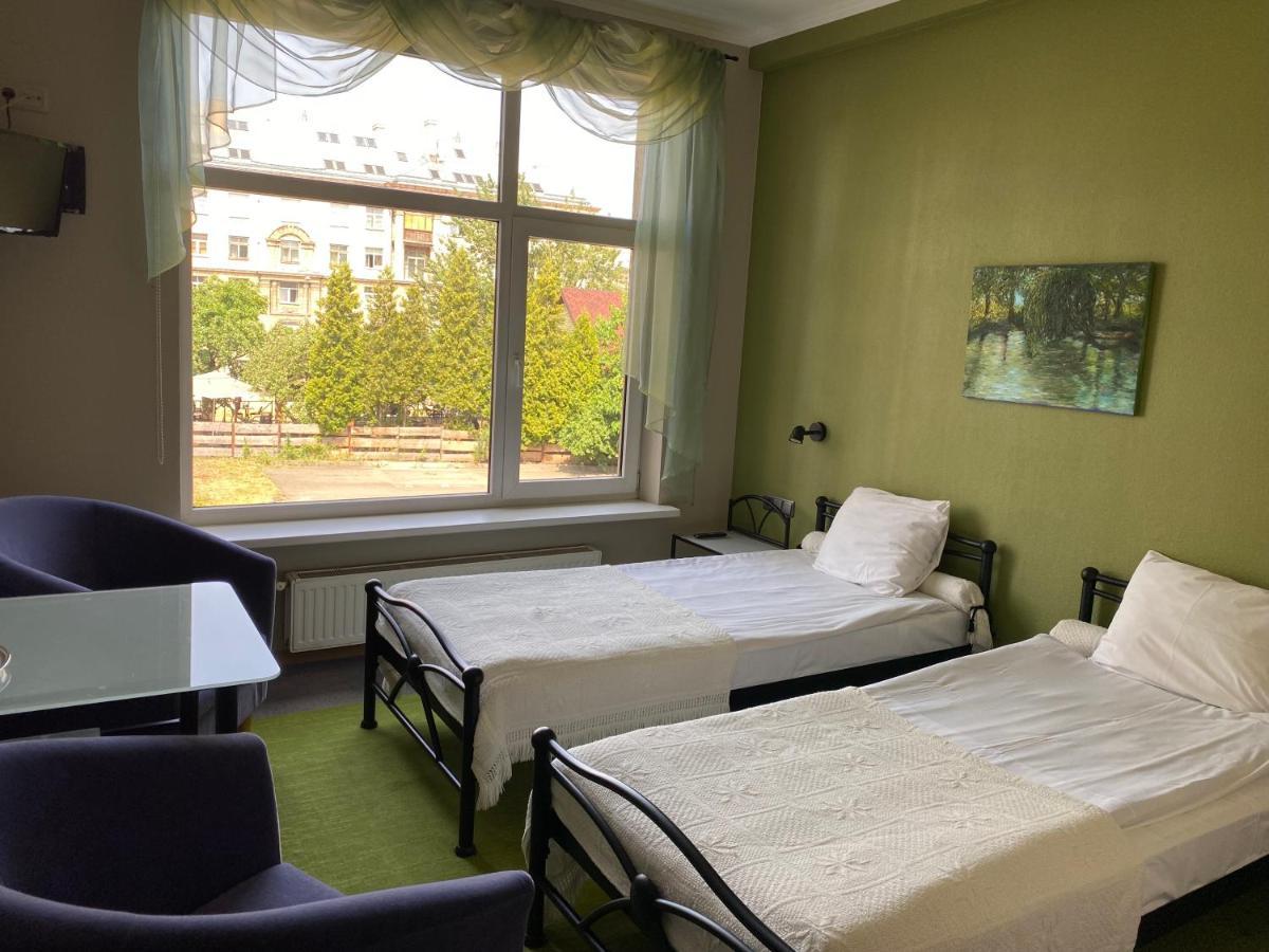 Hotel Kert FREE PARKING Riga Exterior foto