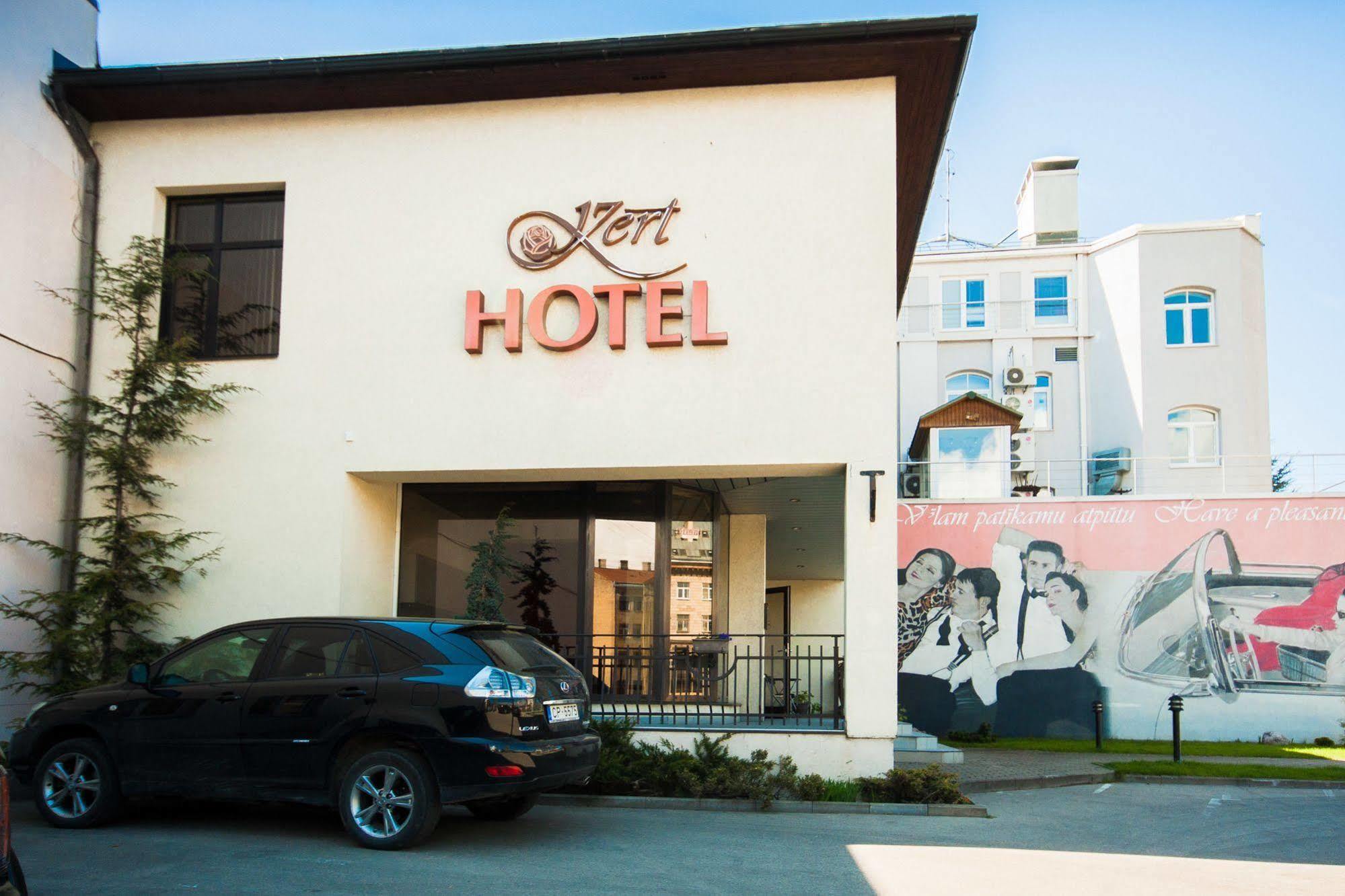 Hotel Kert FREE PARKING Riga Exterior foto